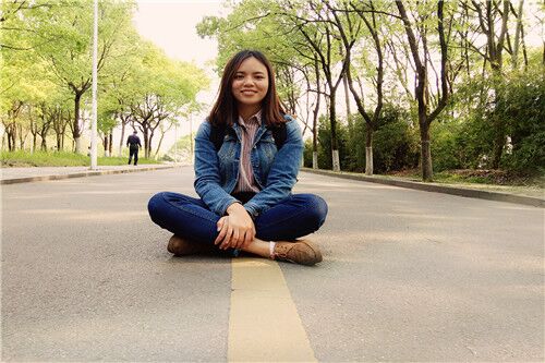 1495121270484869.jpg 【外国语学院】不忘初心 一路向前 (2).jpg